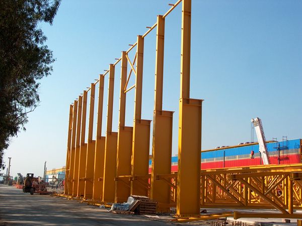 Αποθήκη πλέγματος ανοίγματος 65.00m στις εγκαταστάσεις της Χαλυβουργικής
